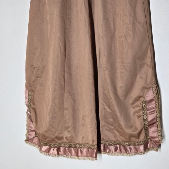 Vintage Hensen Kickernick Slip Dress Lingerie Lace Trim Ribbon Sz 32 Feminine - Picture 2 of 6